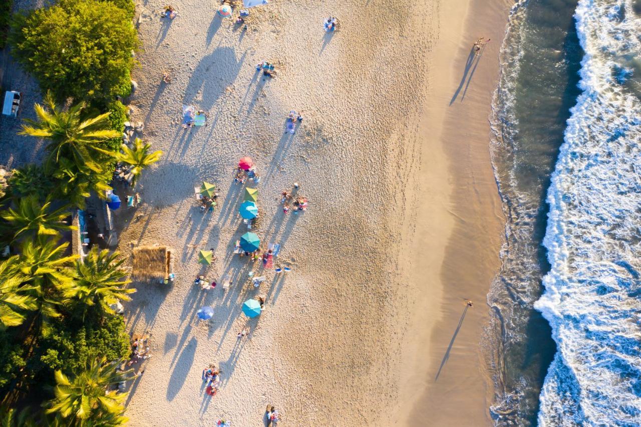 Azulpitaya Beach Front Hotel In Саюліта Екстер'єр фото