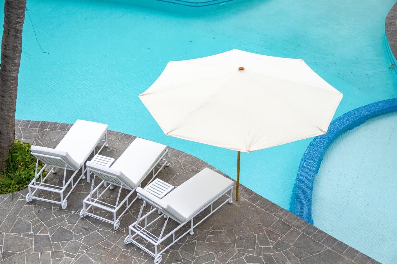 Azulpitaya Beach Front Hotel In Саюліта Екстер'єр фото